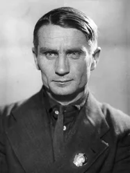 Akademiker Trofim Lyssenko, der während der ersten Sitzung des Obersten Sowjets der UdSSR 1938 zum stellvertretenden Vorsitzenden des Sowjets der Union gewählt wurde